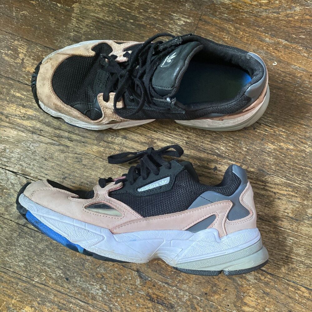 Adidas Falcon Women’s Size 8.5 Black & Pink